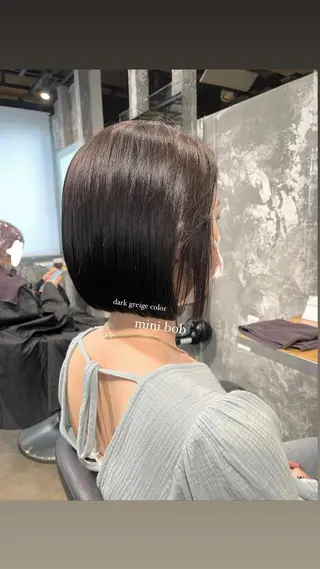 ショート カラー パーマ ヘアアレンジ メンズ キッズ ネイル マツエク・マツパ アイブロウ 透明感カラー・レイヤ ー🎀amika🎀のヘアスタイル