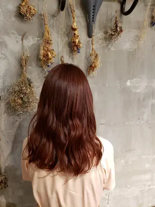 セミロング カラー 井尻 柚都歩のヘアスタイル