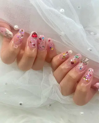 ネイル Maggie ✴︎Aliceのネイルデザイン