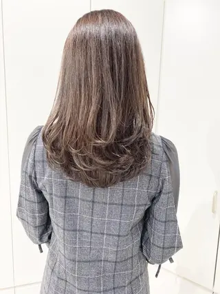 セミロング giinii所属・横浜縮毛矯正 ☆渋谷良太のヘアスタイル