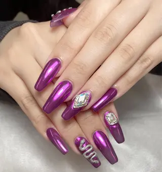 ネイル アヤメネイル 最新チップスカルプのネイルデザイン