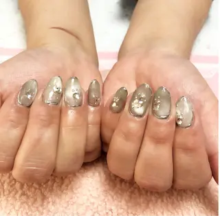 ネイル GＬA D所属・ＧＬAD グラットのネイルデザイン