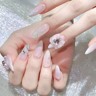 ネイル Queen's ゆなのネイルデザイン