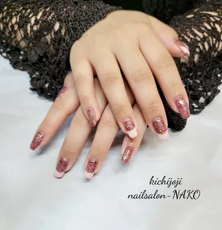 ネイル Salon-NAKO 🐷shirai🐷のネイルデザイン