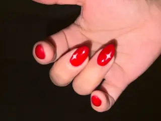 ネイル 吉川明花 【パラジェル専門店】のネイルデザイン