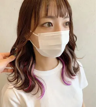 ミディアム カラー ayumi🌈 インナーカラー🌈のヘアスタイル