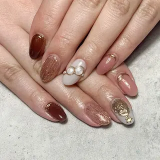 ネイル atelier　FIORITURA所属・FIORITURA aiのネイルデザイン