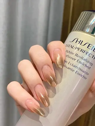 セミロング ネイル フィルイン、長さ出し 深爪矯正のネイルデザイン