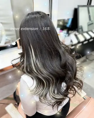 ロング 🇰🇷韓国風ハイ トーンKANA🖤のヘアスタイル