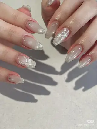 ネイル 穎 アオリのネイルデザイン