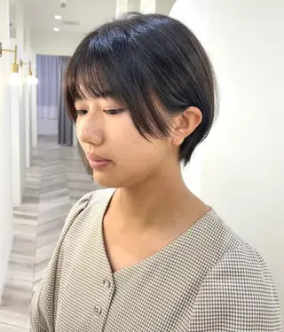 ショート 深谷 薫のヘアスタイル