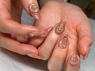 ネイル private salon TOMOMINAILs所属・TOMOMI NAILsのネイルデザイン