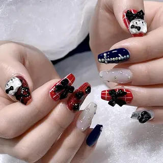 ネイル Queens PUPUのネイルデザイン