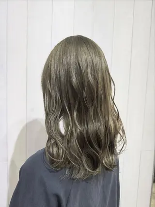 ロング 💎縮毛矯正/透明感 カラー💎椎葉みひろのヘアスタイル