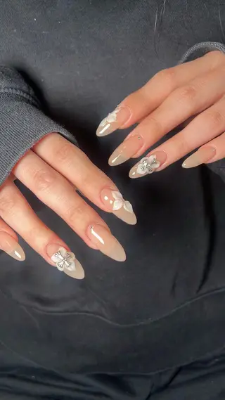 ネイル ネイリスト シンのネイルデザイン