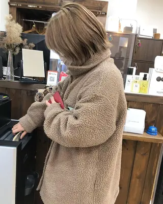 カラー 🌈ハイトーン/ ワタル🌈のヘアスタイル