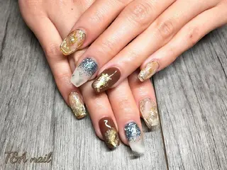 ミディアム ネイル T&A nailのネイルデザイン