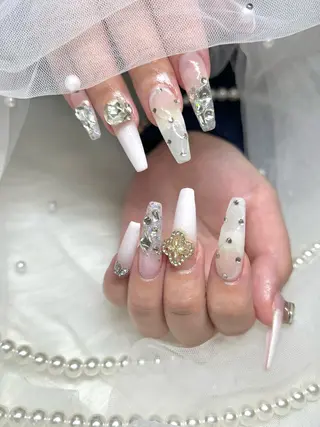 ネイル 【Laule‘a 】のネイルデザイン