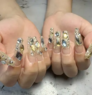 ネイル 新山 聖のネイルデザイン