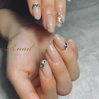 ネイル R nailのネイルデザイン