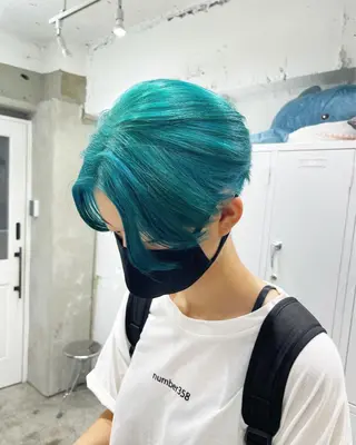 ショート カラー レイヤーカットとハイ トーン/HIROKIのヘアスタイル