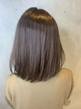 ミディアム カラー 🐝肥田 しょーと🐝のヘアスタイル