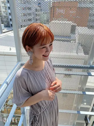 ショート カラー Ate by little所属・青木 梢のヘアスタイル