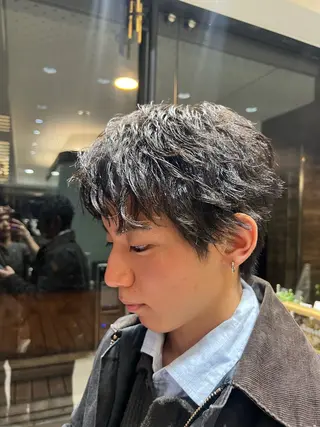 ショート パーマ メンズ メンズパーマ 岩成健志郎のヘアスタイル