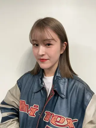 ミディアム レイヤーカット\ウル フ　chinatsuのヘアスタイル