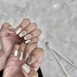 ネイル PEEKABOO京橋 EYE&NAILのマツエク・マツパデザイン