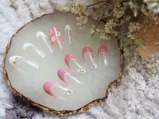 ネイル ネイルPetit Ribbonのネイルデザイン