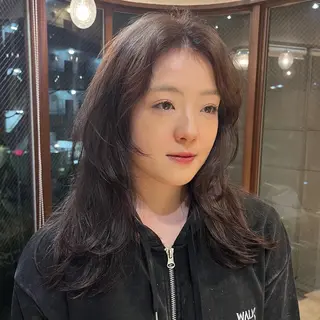 セミロング 似合わせカラー🪩 SAYA 👗のヘアスタイル