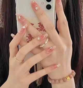 ネイル Pure&Rich Nailのネイルデザイン