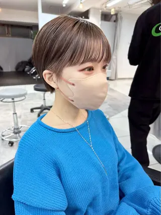 ショート カラー vain所属・パーマウルフショート 濱田匠のヘアスタイル