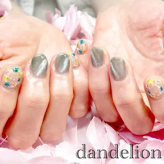 ネイル dandelion ダンデライオンのネイルデザイン
