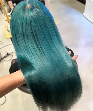 ロング カラー QUON.伊勢崎店所属・ブリーチ＆ハイトーン 歌 心のヘアスタイル