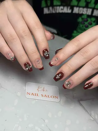 ネイル 💕鈴木ユリ パラジェル/オフ無料のネイルデザイン