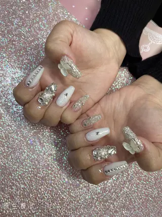 セミロング ネイル 《LB》ラブリエ Nail&eyeのマツエク・マツパデザイン