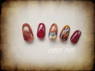 ネイル Roger 舞のネイルデザイン