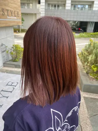 ミディアム Iris by artina 武蔵小杉店【イリス バイ アルティナ】所属・🎼レイヤー/顔周り カット/nene♬のヘアスタイル