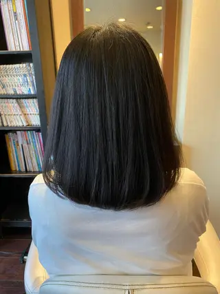 ミディアム 艶ｶﾗｰ｜ｽﾄﾚｰﾄ 🍟yuki🍟のヘアスタイル