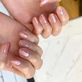 ネイル 新井 ひなののネイルデザイン