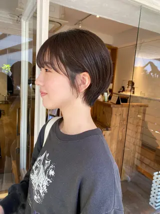 ショート BELLA阿部野 TOMOMIのヘアスタイル