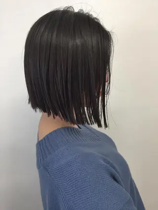 ショート カラー 色白に見える暗髪 梅田・増田のヘアスタイル