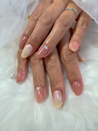 ネイル 高島 夏海のネイルデザイン