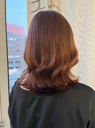 ミディアム u n aのヘアスタイル