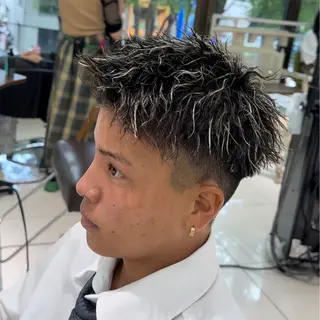 メンズ SALOWIN渋谷caldo店B1所属・岐津公太 メンズ縮毛矯正のプロのヘアスタイル