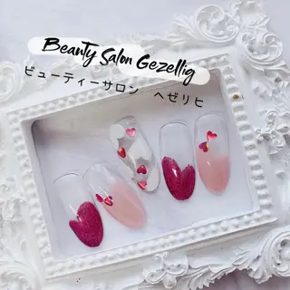 ネイル ビューティーサロン ヘゼリヒのネイルデザイン