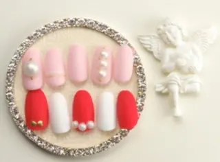 ネイル ゲン レイカのネイルデザイン