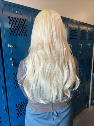 カラー 無料カット/ハイ トーンカラー/きらのヘアスタイル